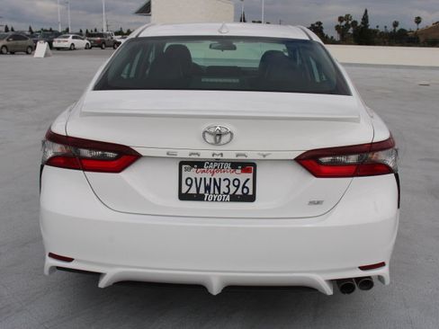 Certified 2023 Toyota Camry SE image 4
