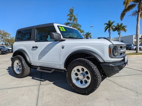 Used 2023 Ford Bronco Big Bend image 2