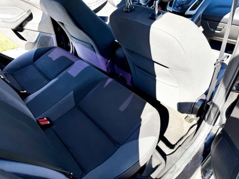 Used 2014 Ford Focus SE image 10