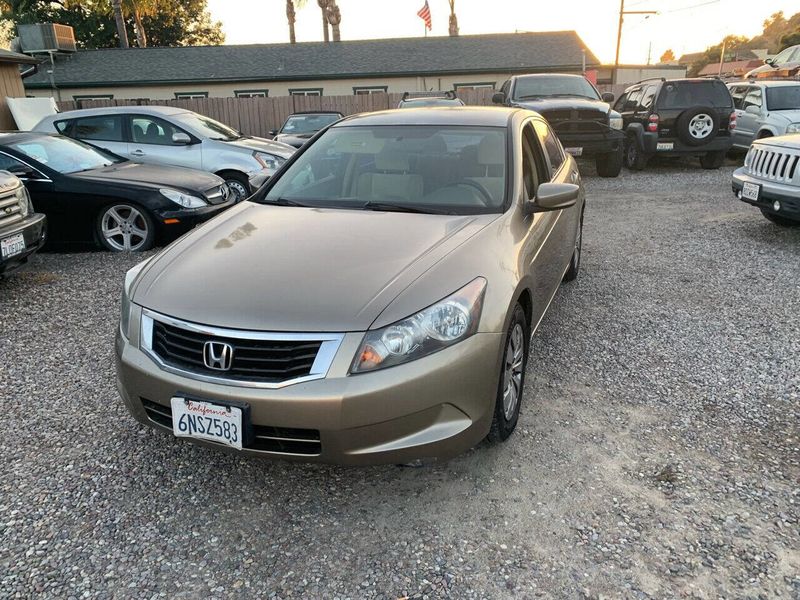 Used 2010 Honda Accord LX image 1