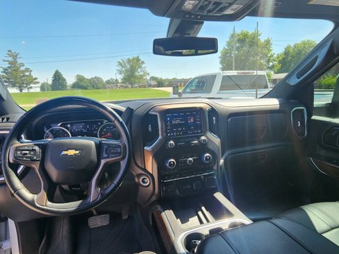 Certified 2023 Chevrolet Silverado 3500 High Country w/ Safety Package II AWD/4WD image 24