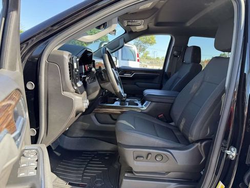 Used 2025 GMC Sierra 1500 Elevation AWD/4WD image 13
