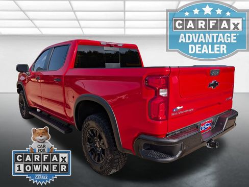 Used 2023 Chevrolet Silverado 1500 ZR2 w/ Technology Package AWD/4WD image 2