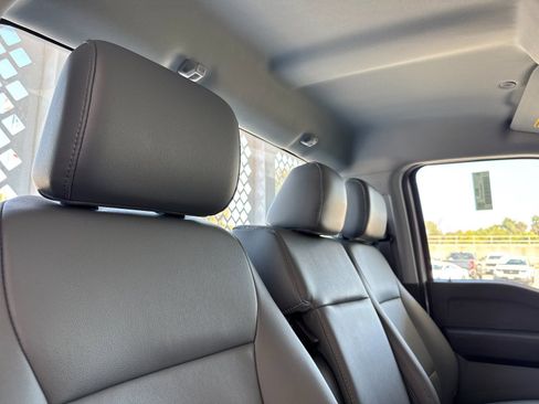 New 2025 Ford F450 XL w/ XL Chrome Package image 15
