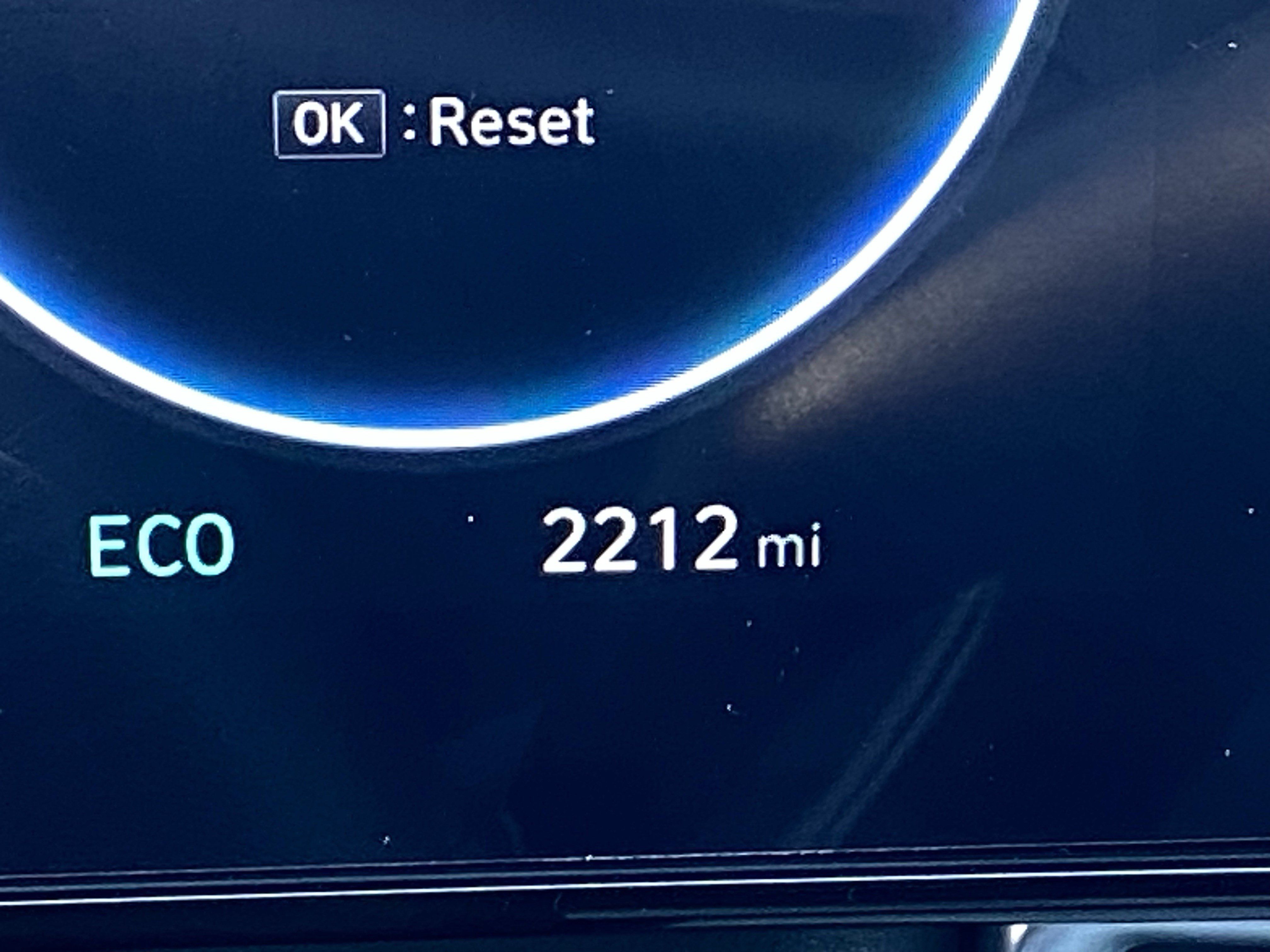 Certified 2026 Hyundai Elantra Limited FWD image 30