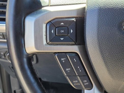 Used 2022 Ford F350 Platinum image 26