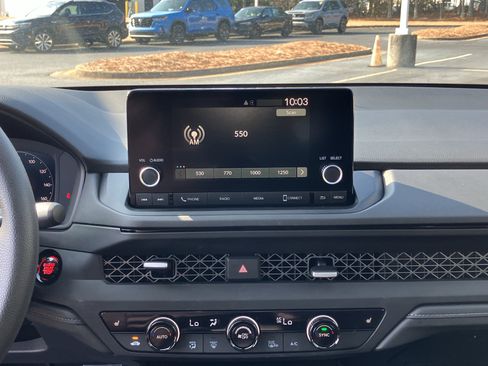 Used 2025 Honda Accord SE image 26