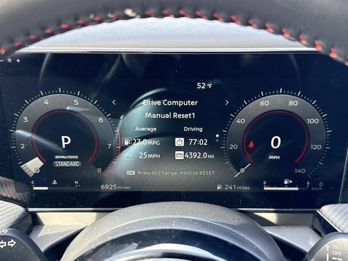 Certified 2025 Nissan Kicks SR image 17