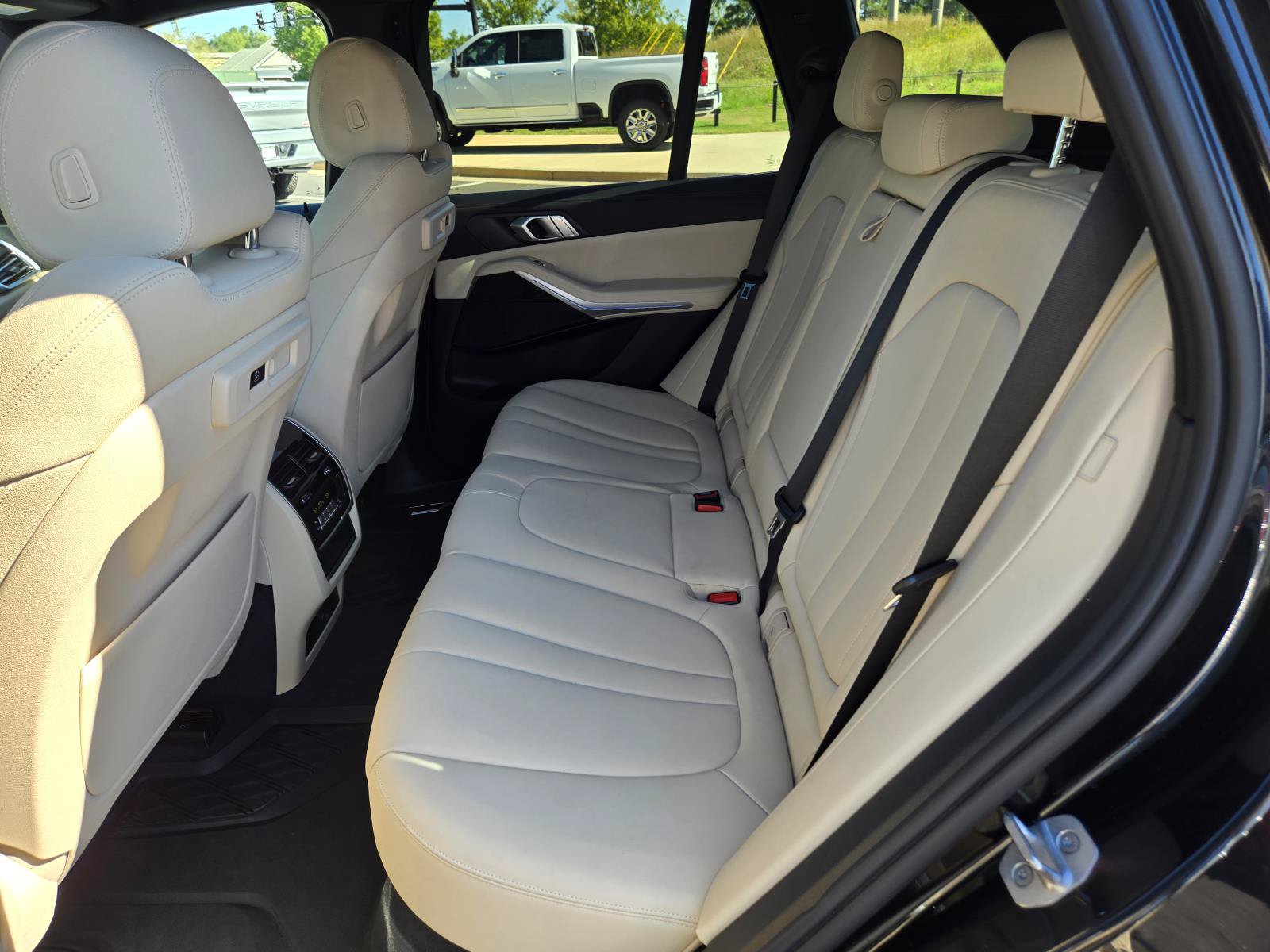 Used 2021 BMW X5 sDrive40i w/ Convenience Package RWD image 20