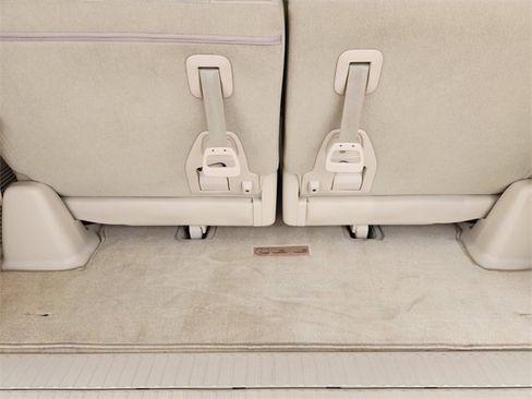 Used 2016 Lexus LX 570 4WD image 33