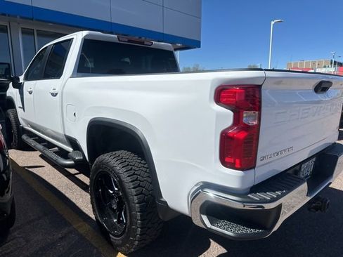 Used 2020 Chevrolet Silverado 2500 LT image 6