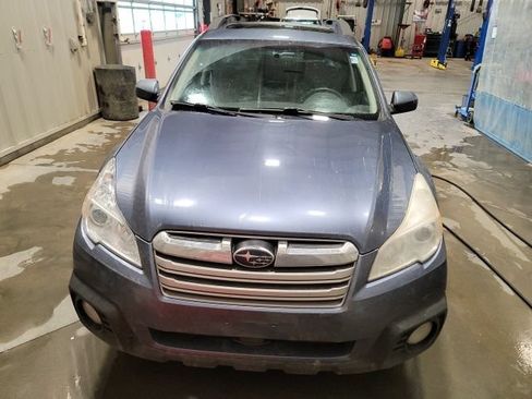 Used 2013 Subaru Outback 2.5i Premium AWD/4WD image 2