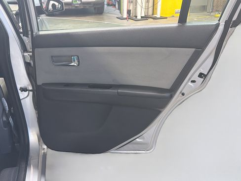 Used 2012 Nissan Sentra 2.0 S image 27