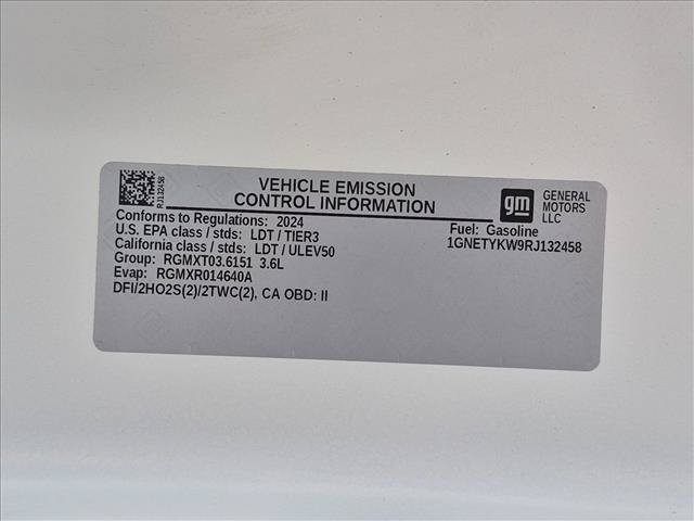 Used 2024 Chevrolet Traverse RS w/ LPO, Floor Liner Package AWD/4WD image 15