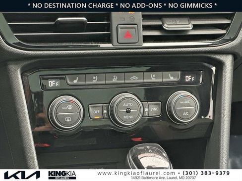 Used 2022 Volkswagen Taos SEL AWD/4WD image 5