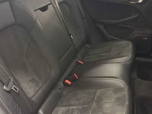 Used 2021 Porsche Macan AWD/4WD image 31