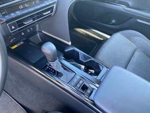 Used 2025 Toyota Camry LE FWD image 26