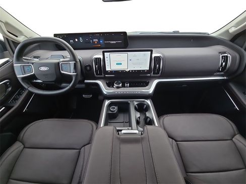 New 2026 Ford Expedition Max Platinum w/ Platinum Ultimate Package image 9