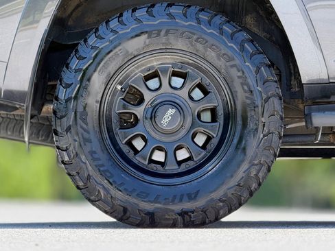 Used 2019 Toyota 4Runner SR5 Premium AWD/4WD image 18