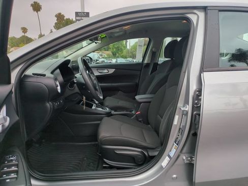Certified 2023 Kia Forte LXS w/ LXS Technology Package FWD image 15