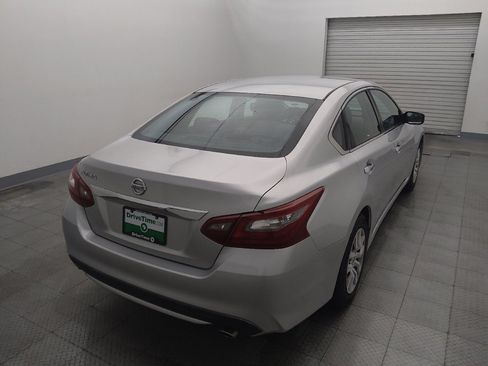 Used 2018 Nissan Altima 2.5 S w/ S Convenience Package FWD image 7