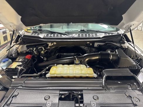 Used 2020 Ford F150 Platinum w/ Equipment Group 701A Luxury image 33