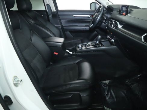 Used 2018 MAZDA CX-5 Touring image 33