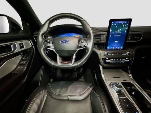 Certified 2020 Ford Explorer ST w/ ST High-Performance Pack image 34