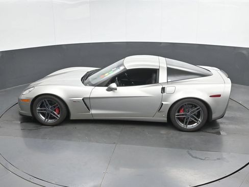 Used 2007 Chevrolet Corvette Z06 w/ Preferred Equipment Group RWD image 35