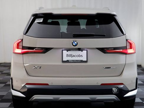 New 2026 BMW X1 xDrive28i w/ Convenience Package AWD/4WD image 15