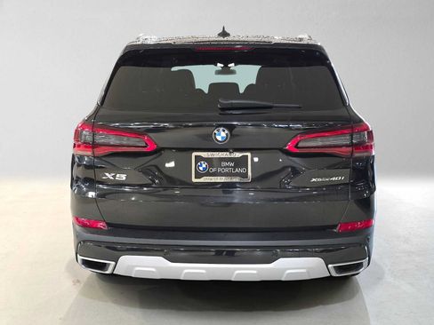Used 2019 BMW X5 xDrive40i w/ Convenience Package AWD/4WD image 4