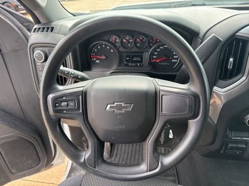 Used 2019 Chevrolet Silverado 1500 Custom Trail Boss w/ Custom Convenience Package image 13