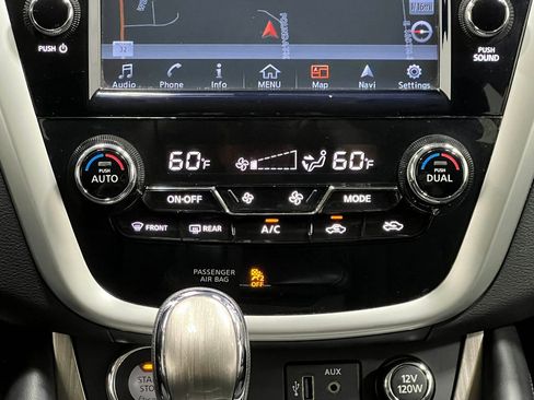 Used 2018 Nissan Murano SV w/ Premium Package AWD/4WD image 25