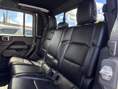 Used 2021 Jeep Gladiator Rubicon image 21