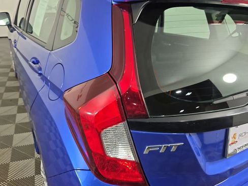 Used 2020 Honda Fit LX image 34