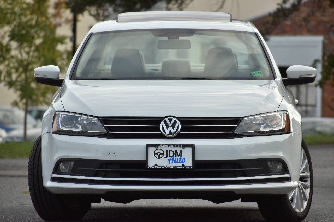 Used 2016 Volkswagen Jetta SEL FWD image 3