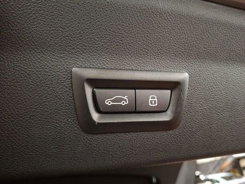 Used 2024 BMW X4 xDrive30i w/ Premium Package image 28