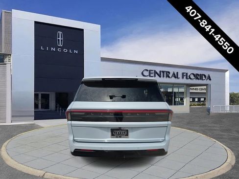 New 2026 Lincoln Navigator L Black Label AWD/4WD image 4