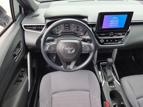 Used 2024 Toyota Corolla Cross AWD Hybrid image 4
