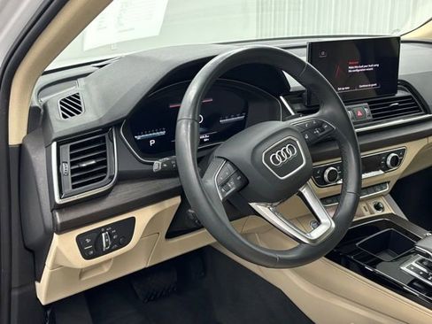 Used 2024 Audi Q5 2.0T Premium Plus AWD/4WD image 21