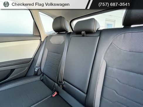 New 2025 Volkswagen Taos SE image 49