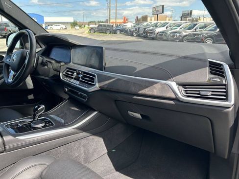 Used 2023 BMW X5 xDrive40i AWD/4WD image 53