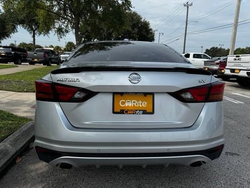 Used 2019 Nissan Altima 2.5 SV FWD image 8
