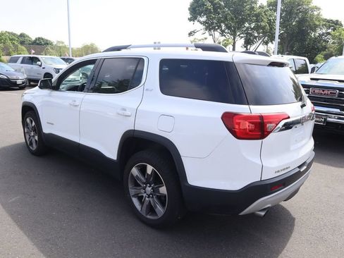 Used 2019 GMC Acadia SLT AWD/4WD image 6