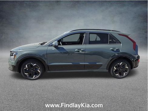 New 2026 Kia Niro Wind FWD image 8