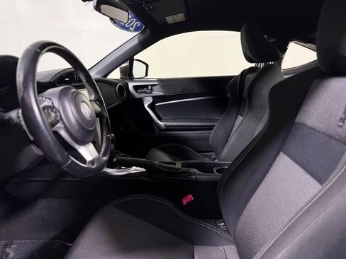 Used 2017 Toyota 86 860 Special Edition RWD image 19