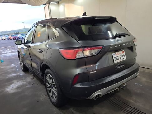 Used 2020 Ford Escape SEL image 8