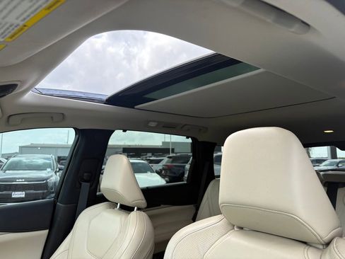 Used 2023 INFINITI QX60 Sensory w/ Vision Package AWD/4WD image 20