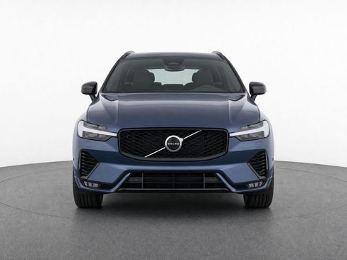 Certified 2026 Volvo XC60 B5 Core w/ Climate Package AWD/4WD image 5