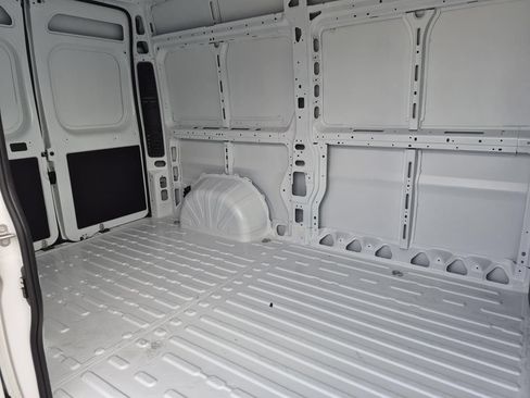 New 2026 RAM ProMaster 2500 w/ Convenience Group FWD image 8